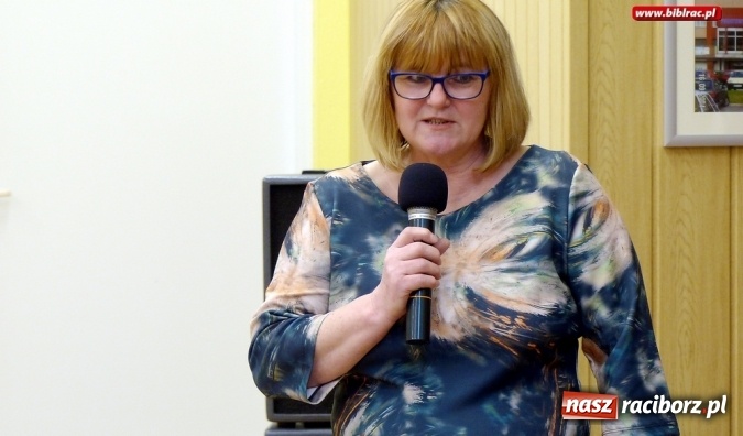 Zdjęcie w galerii na portalu naszraciborz.pl: Teatr Amatorski Na Zamku wystąpił w raciborskim szpitalu  wiadomości z regionu