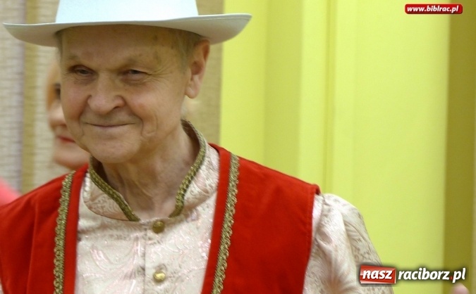 Zdjęcie w galerii na portalu naszraciborz.pl: Teatr Amatorski Na Zamku wystąpił w raciborskim szpitalu  wiadomości z regionu