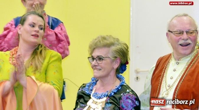 Zdjęcie w galerii na portalu naszraciborz.pl: Teatr Amatorski Na Zamku wystąpił w raciborskim szpitalu  wiadomości z regionu