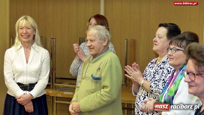 Zdjęcie w galerii na portalu naszraciborz.pl: Teatr Amatorski Na Zamku wystąpił w raciborskim szpitalu  wiadomości z regionu