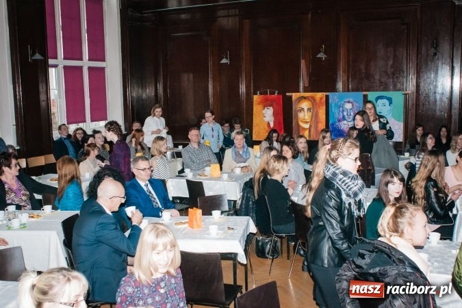 Zdjęcie w galerii na portalu naszraciborz.pl: Kolejny Wieczór Poetycki u Kasprowicza za nami wiadomości z regionu