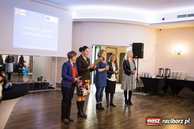 Zdjęcie w galerii na portalu naszraciborz.pl: Hotelarstwo w teorii i praktyce - konkurs w Hotelu Racibor wiadomości z regionu