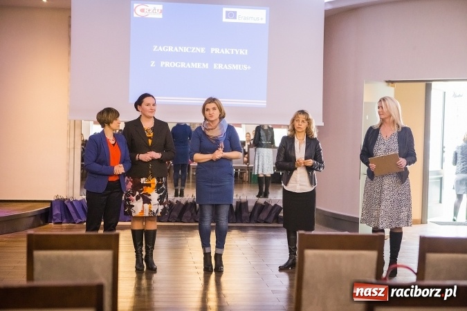 Zdjęcie w galerii na portalu naszraciborz.pl: Hotelarstwo w teorii i praktyce - konkurs w Hotelu Racibor wiadomości z regionu