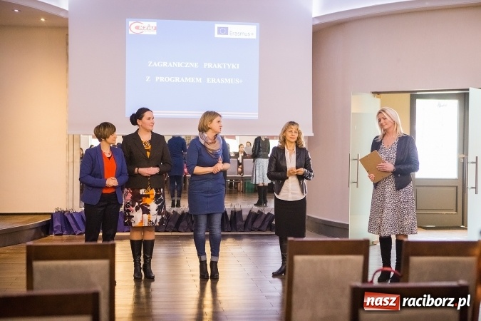 Zdjęcie w galerii na portalu naszraciborz.pl: Hotelarstwo w teorii i praktyce - konkurs w Hotelu Racibor wiadomości z regionu