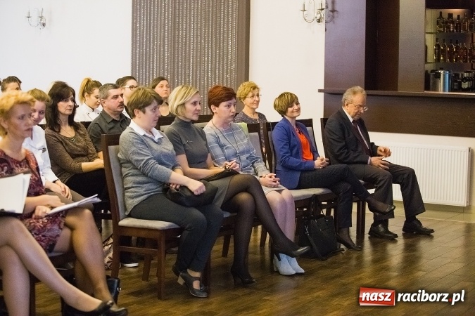 Zdjęcie w galerii na portalu naszraciborz.pl: Podsumowanie projektu unijnego w CKZiU nr 1 wiadomości z regionu