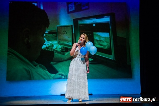 Zdjęcie w galerii na portalu naszraciborz.pl: Koncert charytatywny na rzecz Stowarzyszenia Spektrum w RCK wiadomości z regionu