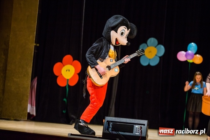 Zdjęcie w galerii na portalu naszraciborz.pl: Koncert charytatywny na rzecz Stowarzyszenia Spektrum w RCK wiadomości z regionu