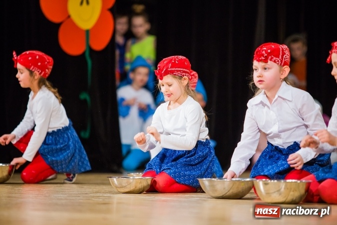 Zdjęcie w galerii na portalu naszraciborz.pl: Koncert charytatywny na rzecz Stowarzyszenia Spektrum w RCK wiadomości z regionu
