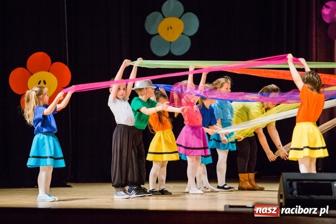 Zdjęcie w galerii na portalu naszraciborz.pl: Koncert charytatywny na rzecz Stowarzyszenia Spektrum w RCK wiadomości z regionu