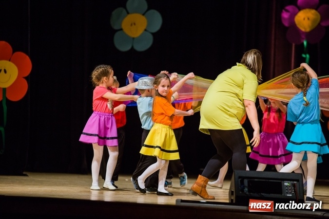 Zdjęcie w galerii na portalu naszraciborz.pl: Koncert charytatywny na rzecz Stowarzyszenia Spektrum w RCK wiadomości z regionu