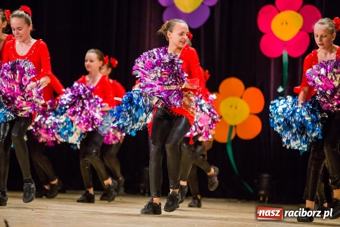 Zdjęcie w galerii na portalu naszraciborz.pl: Koncert charytatywny na rzecz Stowarzyszenia Spektrum w RCK wiadomości z regionu