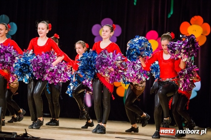 Zdjęcie w galerii na portalu naszraciborz.pl: Koncert charytatywny na rzecz Stowarzyszenia Spektrum w RCK wiadomości z regionu