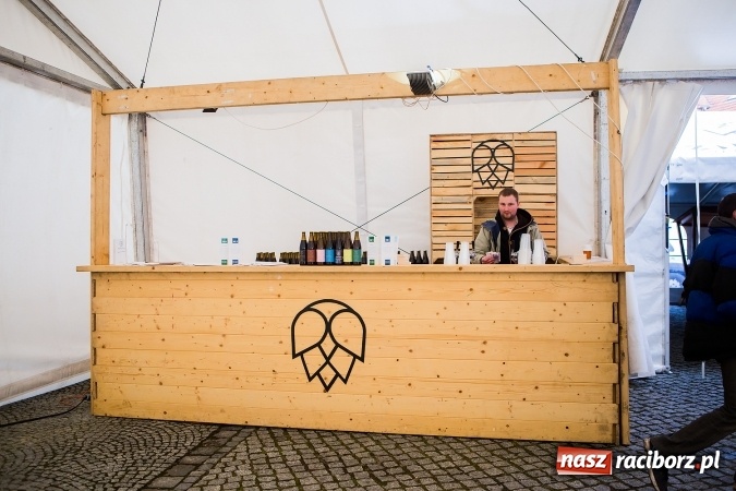Zdjęcie w galerii na portalu naszraciborz.pl: I Festiwal Piw Rzemieślniczych na Zamku Piastowskim - zobacz kto przyjechał! wiadomości z regionu
