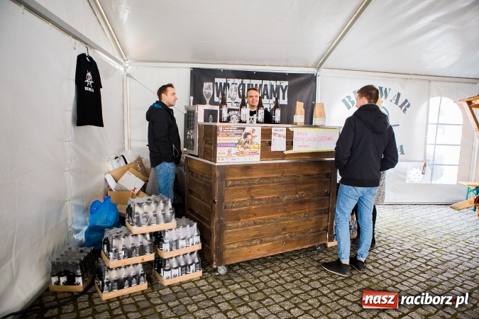 Zdjęcie w galerii na portalu naszraciborz.pl: I Festiwal Piw Rzemieślniczych na Zamku Piastowskim - zobacz kto przyjechał! wiadomości z regionu