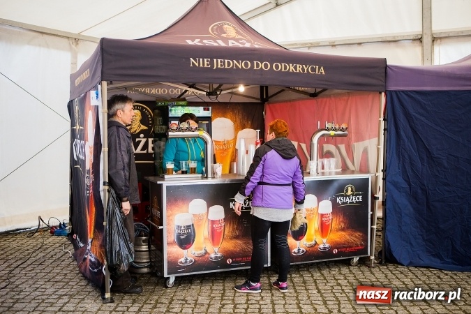 Zdjęcie w galerii na portalu naszraciborz.pl: I Festiwal Piw Rzemieślniczych na Zamku Piastowskim - zobacz kto przyjechał! wiadomości z regionu
