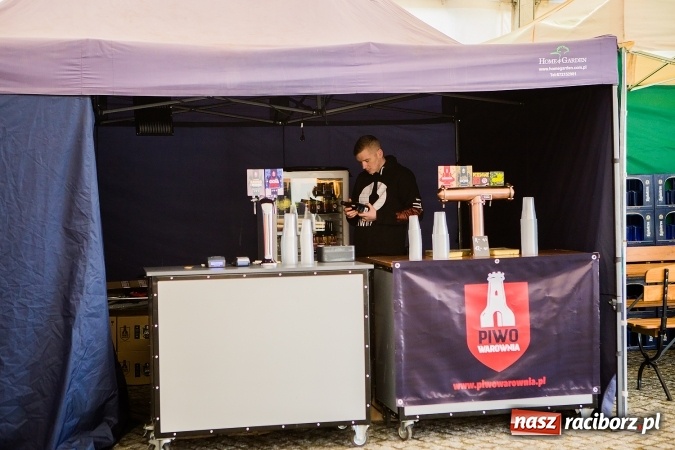 Zdjęcie w galerii na portalu naszraciborz.pl: I Festiwal Piw Rzemieślniczych na Zamku Piastowskim - zobacz kto przyjechał! wiadomości z regionu