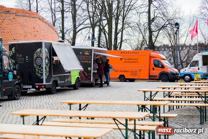 Zdjęcie w galerii na portalu naszraciborz.pl: I Festiwal Piw Rzemieślniczych na Zamku Piastowskim - zobacz kto przyjechał! wiadomości z regionu