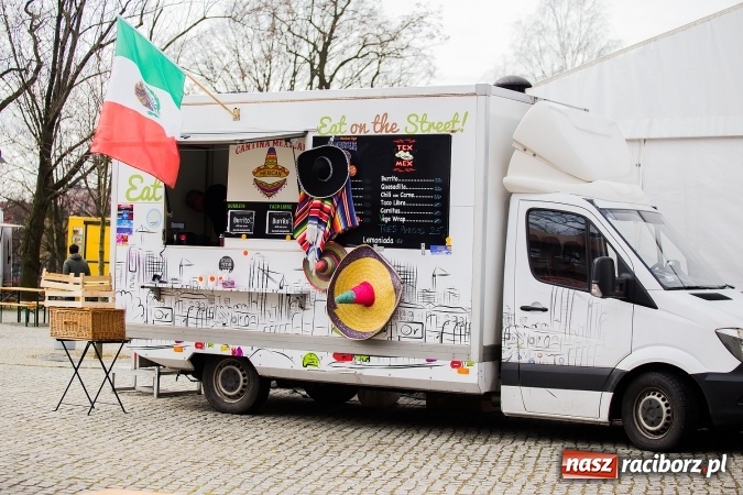 Zdjęcie w galerii na portalu naszraciborz.pl: I Festiwal Piw Rzemieślniczych na Zamku Piastowskim - zobacz kto przyjechał! wiadomości z regionu