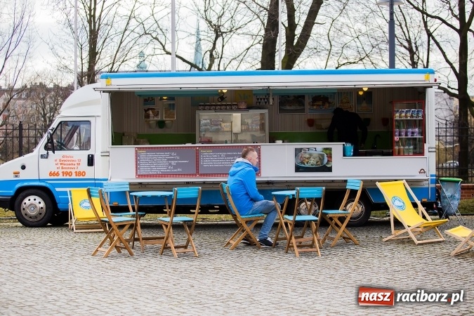 Zdjęcie w galerii na portalu naszraciborz.pl: I Festiwal Piw Rzemieślniczych na Zamku Piastowskim - zobacz kto przyjechał! wiadomości z regionu