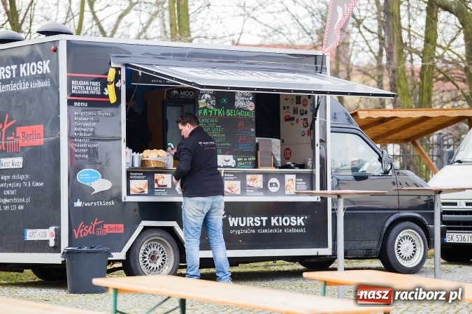 Zdjęcie w galerii na portalu naszraciborz.pl: I Festiwal Piw Rzemieślniczych na Zamku Piastowskim - zobacz kto przyjechał! wiadomości z regionu