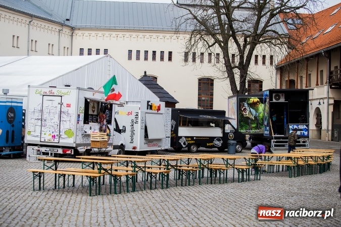 Zdjęcie w galerii na portalu naszraciborz.pl: I Festiwal Piw Rzemieślniczych na Zamku Piastowskim - zobacz kto przyjechał! wiadomości z regionu