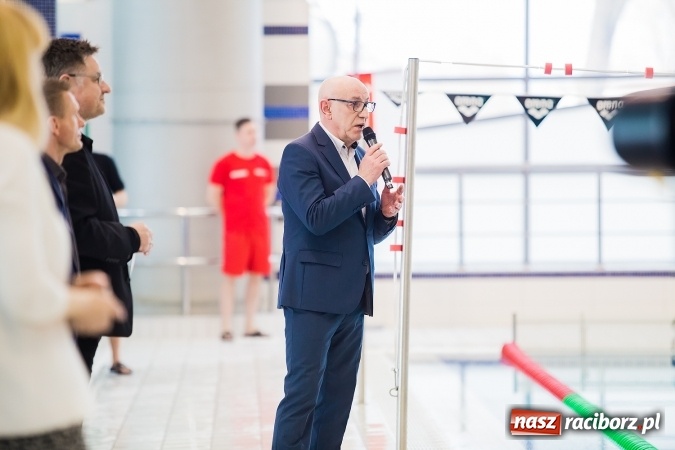Zdjęcie w galerii na portalu naszraciborz.pl: Mistrzostwa Szkół Sportowych w Pływaniu w H2Ostróg wiadomości z regionu