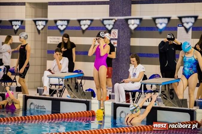 Zdjęcie w galerii na portalu naszraciborz.pl: Mistrzostwa Szkół Sportowych w Pływaniu w H2Ostróg wiadomości z regionu