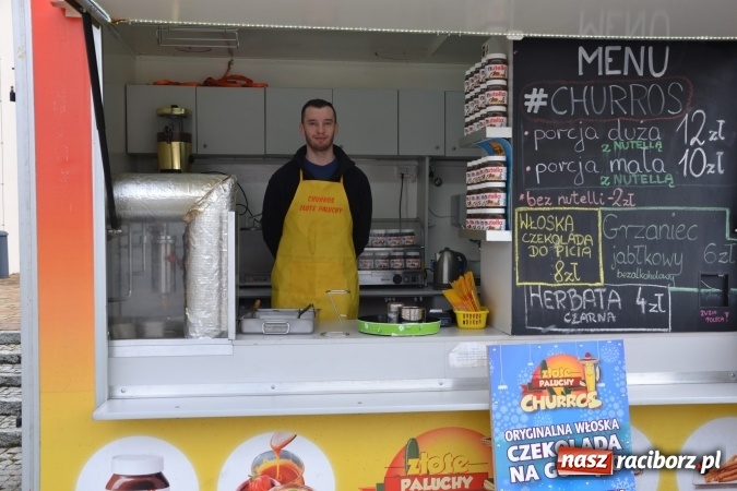 Zdjęcie w galerii na portalu naszraciborz.pl: I Festiwal Piw Rzemieślniczych na Zamku Piastowskim - dzień pierwszy  wiadomości z regionu