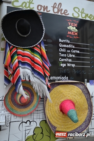 Zdjęcie w galerii na portalu naszraciborz.pl: I Festiwal Piw Rzemieślniczych na Zamku Piastowskim - dzień pierwszy  wiadomości z regionu