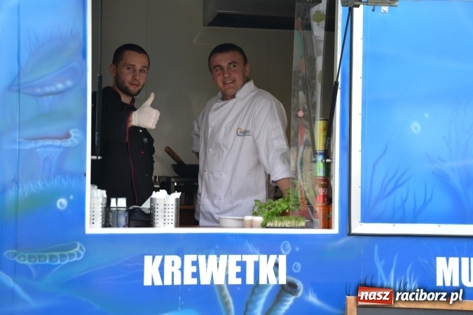 Zdjęcie w galerii na portalu naszraciborz.pl: I Festiwal Piw Rzemieślniczych na Zamku Piastowskim - dzień pierwszy  wiadomości z regionu