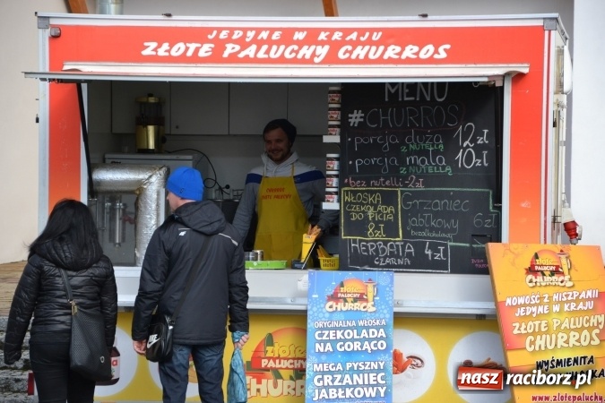 Zdjęcie w galerii na portalu naszraciborz.pl: I Festiwal Piw Rzemieślniczych na Zamku Piastowskim - dzień pierwszy  wiadomości z regionu