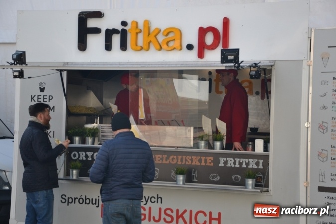 Zdjęcie w galerii na portalu naszraciborz.pl: I Festiwal Piw Rzemieślniczych na Zamku Piastowskim - dzień pierwszy  wiadomości z regionu