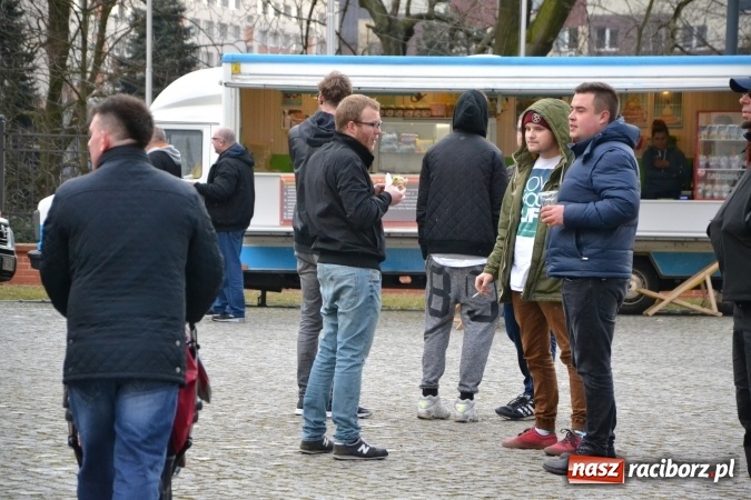 Zdjęcie w galerii na portalu naszraciborz.pl: I Festiwal Piw Rzemieślniczych na Zamku Piastowskim - dzień pierwszy  wiadomości z regionu