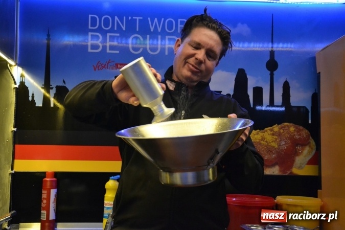 Zdjęcie w galerii na portalu naszraciborz.pl: I Festiwal Piw Rzemieślniczych na Zamku Piastowskim - dzień pierwszy  wiadomości z regionu