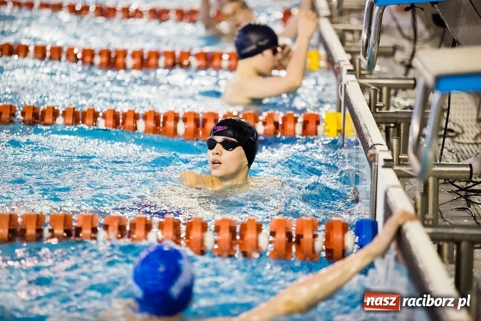Zdjęcie w galerii na portalu naszraciborz.pl: Drugi dzień zmagań pływaków w H2Ostróg wiadomości z regionu