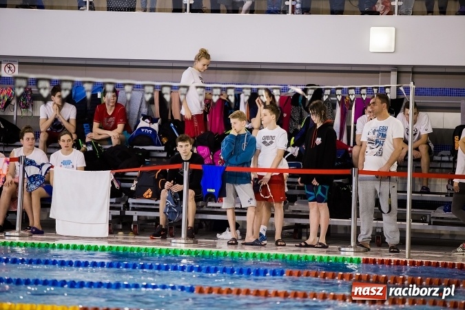 Zdjęcie w galerii na portalu naszraciborz.pl: Drugi dzień zmagań pływaków w H2Ostróg wiadomości z regionu
