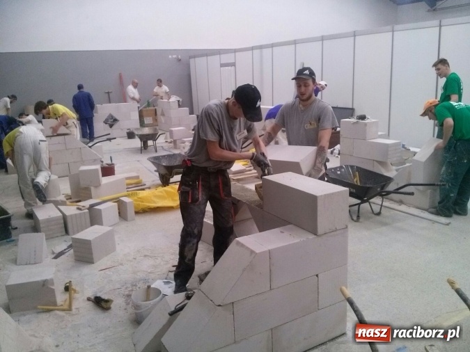 Zdjęcie w galerii na portalu naszraciborz.pl: Sukces raciborskich techników budownictwa w Ostrawie wiadomości z regionu