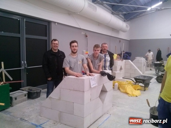 Zdjęcie w galerii na portalu naszraciborz.pl: Sukces raciborskich techników budownictwa w Ostrawie wiadomości z regionu