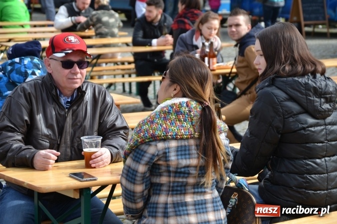 Zdjęcie w galerii na portalu naszraciborz.pl: I Festiwal Piw Rzemieślniczych na Zamku Piastowskim za nami  wiadomości z regionu