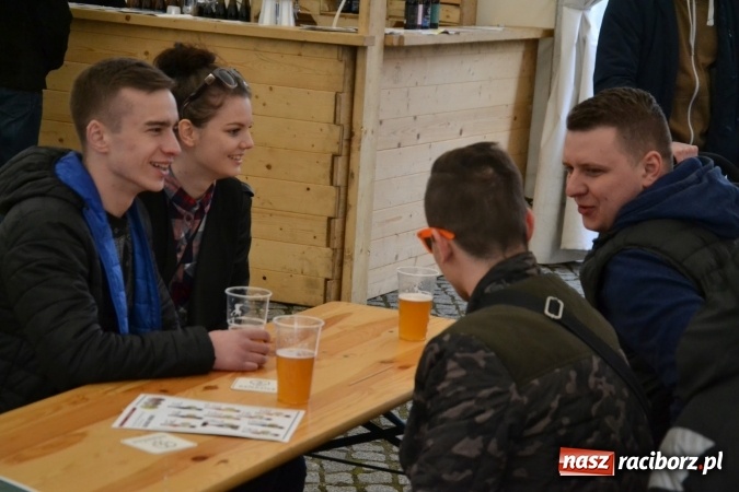 Zdjęcie w galerii na portalu naszraciborz.pl: I Festiwal Piw Rzemieślniczych na Zamku Piastowskim za nami  wiadomości z regionu