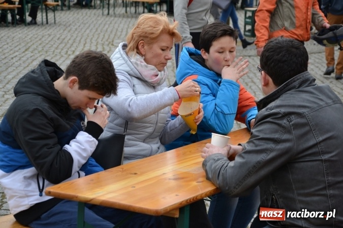 Zdjęcie w galerii na portalu naszraciborz.pl: I Festiwal Piw Rzemieślniczych na Zamku Piastowskim za nami  wiadomości z regionu