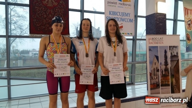 Zdjęcie w galerii na portalu naszraciborz.pl: Pływanie. Gimnazjum Mistrzostwa Sportowego na podium  wiadomości z regionu