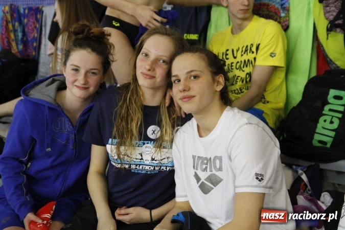 Zdjęcie w galerii na portalu naszraciborz.pl: Pływanie. Gimnazjum Mistrzostwa Sportowego na podium  wiadomości z regionu