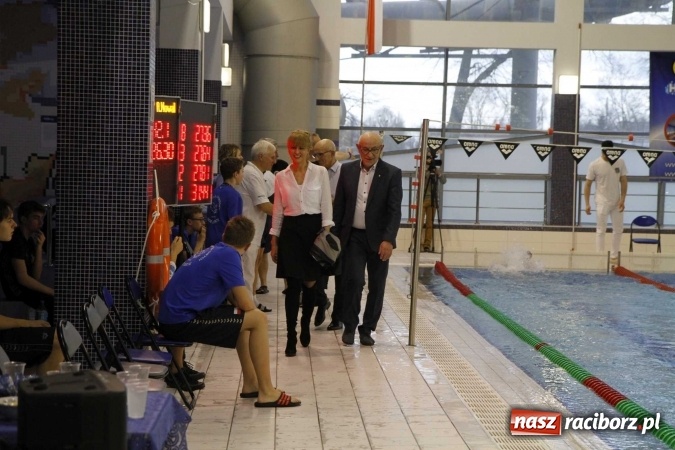 Zdjęcie w galerii na portalu naszraciborz.pl: Pływanie. Gimnazjum Mistrzostwa Sportowego na podium  wiadomości z regionu