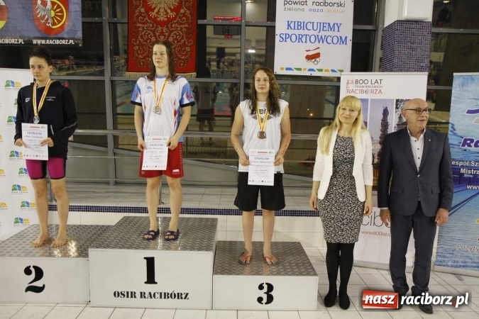 Zdjęcie w galerii na portalu naszraciborz.pl: Pływanie. Gimnazjum Mistrzostwa Sportowego na podium  wiadomości z regionu