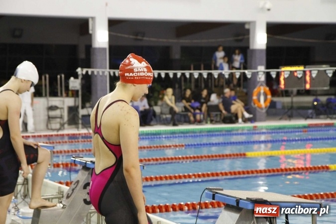 Zdjęcie w galerii na portalu naszraciborz.pl: Pływanie. Gimnazjum Mistrzostwa Sportowego na podium  wiadomości z regionu