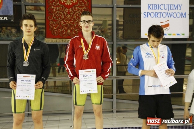 Zdjęcie w galerii na portalu naszraciborz.pl: Pływanie. Gimnazjum Mistrzostwa Sportowego na podium  wiadomości z regionu