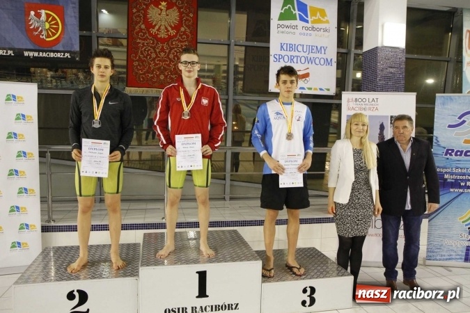 Zdjęcie w galerii na portalu naszraciborz.pl: Pływanie. Gimnazjum Mistrzostwa Sportowego na podium  wiadomości z regionu