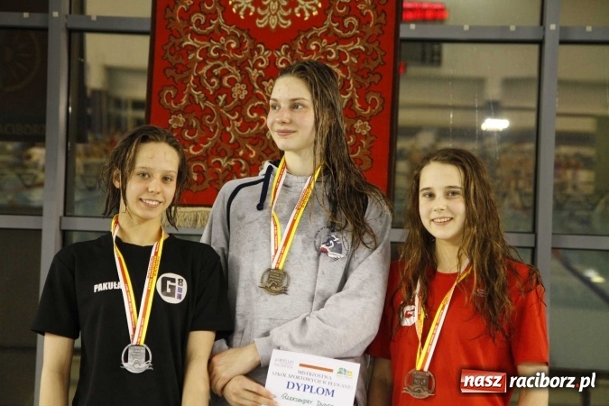 Zdjęcie w galerii na portalu naszraciborz.pl: Pływanie. Gimnazjum Mistrzostwa Sportowego na podium  wiadomości z regionu