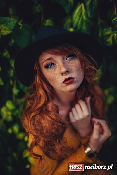 Zdjęcie w galerii na portalu naszraciborz.pl: Z Kuźni Raciborskiej na okładki magazynów! Wywiad z fotomodelką Magdaleną Przybyłą wiadomości z regionu